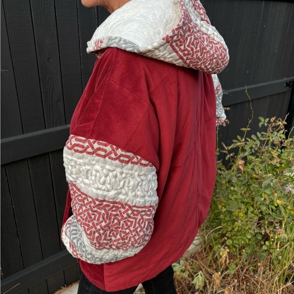 Vintage Women’s Medium Cozy Rust and Gray Women's Hoodie - Picture 4 of 9